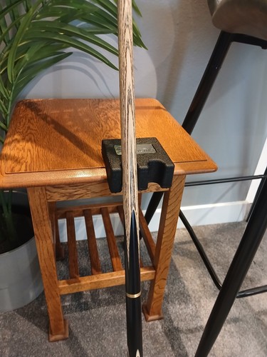Cue rack - cue, claw
