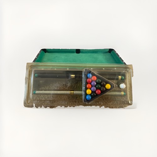 Mini pool table - mini,